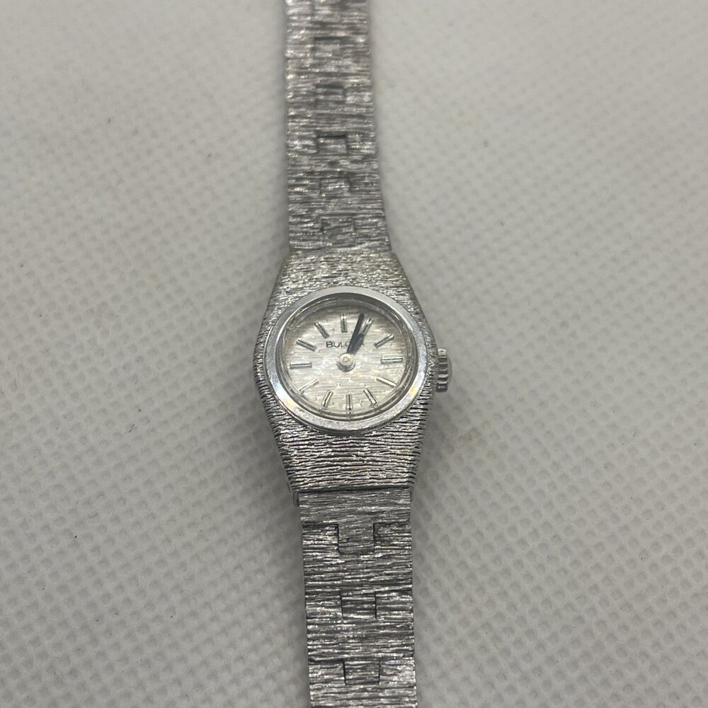 VINTAGE 1970s BULOVA GODDESS OF TIME WIND-UP WATCH BRACELET  #3676 Works